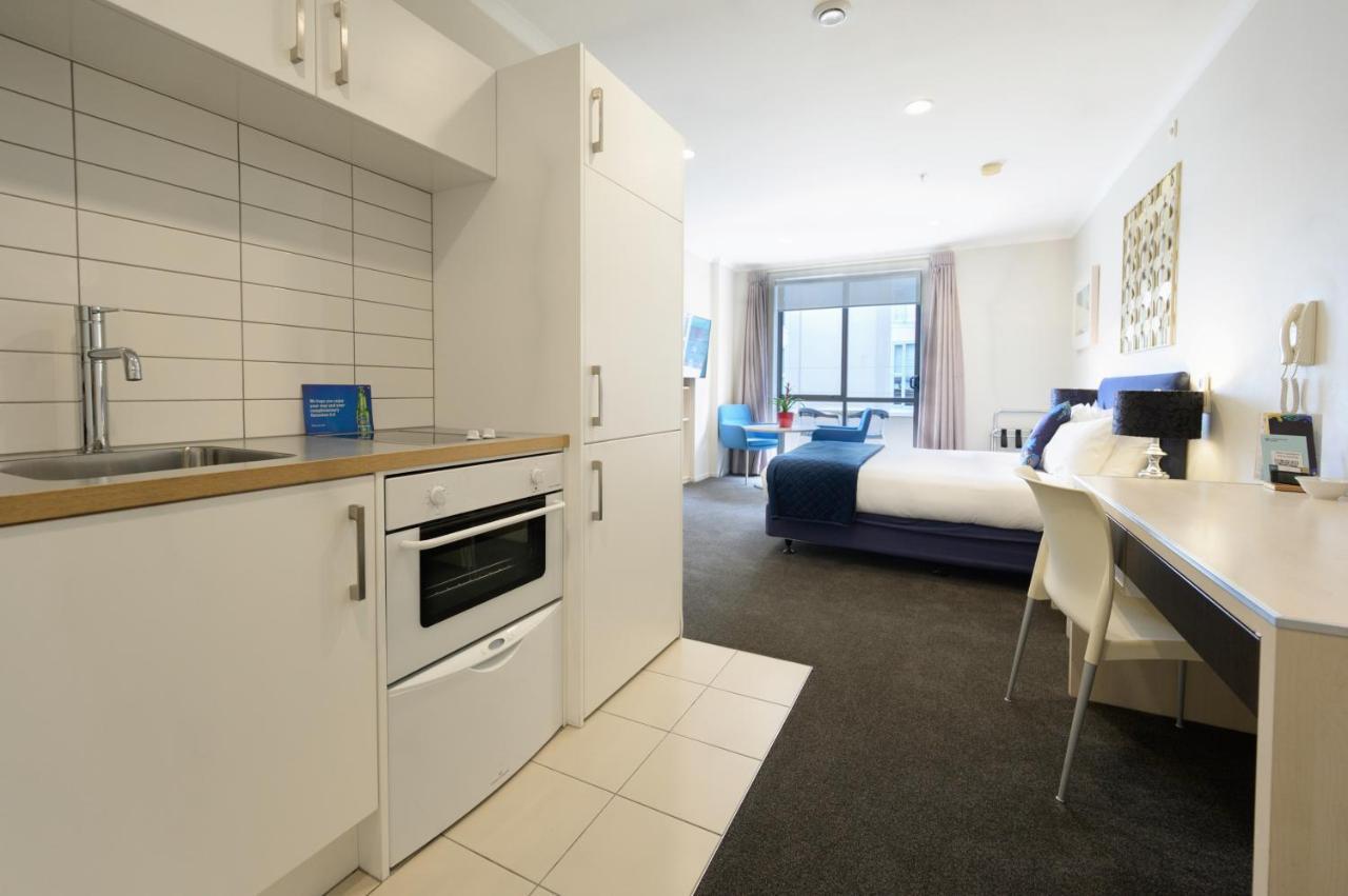U Residence Hotel Wellington Exterior photo